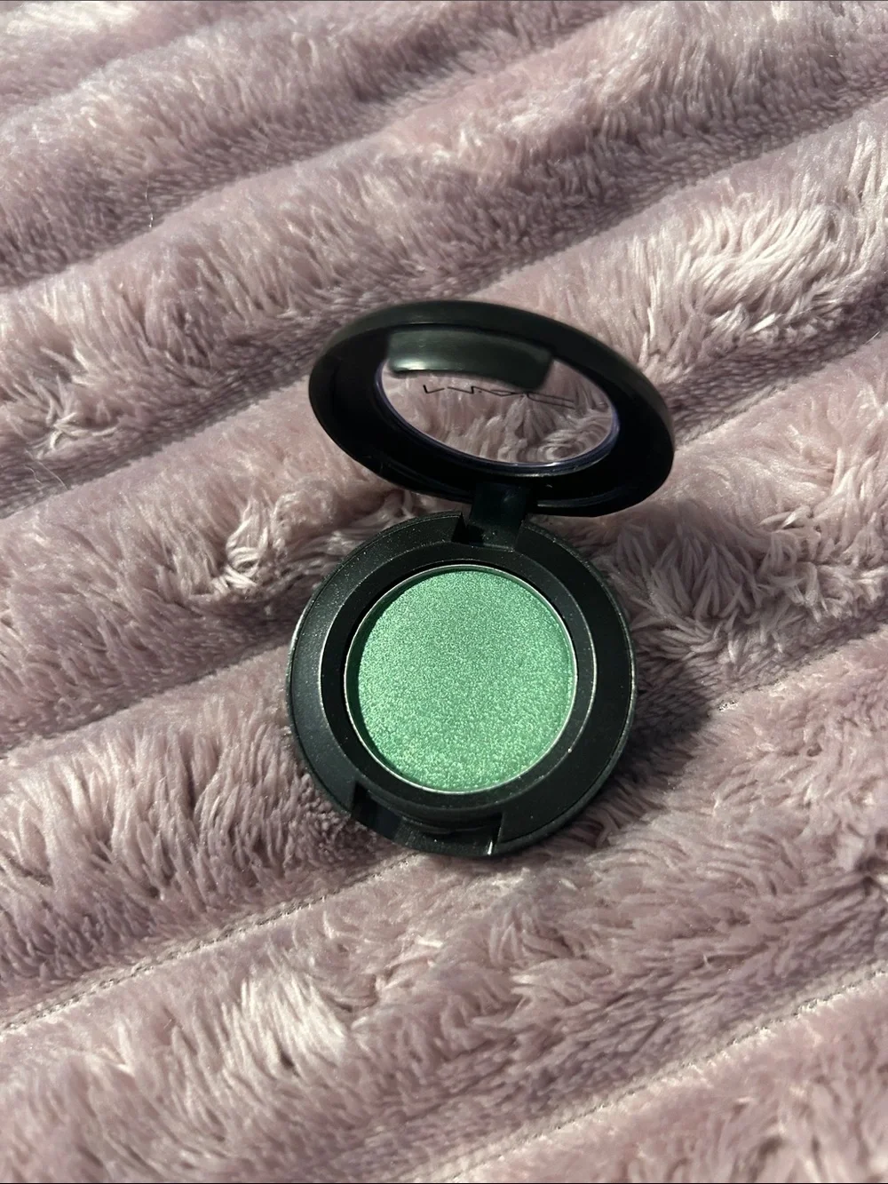 MAC Cosmetics Eyeshadow Single - One Off